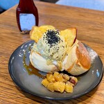 ESPRESSO D WORKS 所沢店 - 紅あずまのさつまいもモンブランパンケーキ