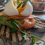 Buvette - アボカドトースト