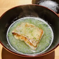 TTOAHISU - 【写真④】太刀魚と蓮根とモロヘイヤのお椀