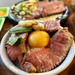 焼肉 肉萬 - 神ブリアン丼
