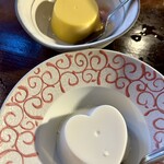 焼肉 肉萬 - 杏仁豆腐、マンゴープリン