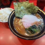 横濱家系ラーメン 五代目 野中家 - 