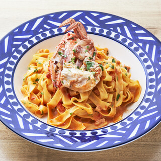 当店看板メニュー◆手打ち製法の生パスタは弾力とコシが魅力