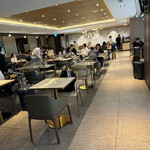 SKY HUB LOUNGE - ラウンジ 内観