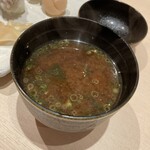 喰い切り鮨 のぶ - 赤だし