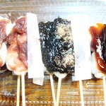 藤や - あんこ＋ごま＋しょうゆのだんご３兄弟