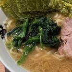 まだ洞くつ家 - ほうれん草。