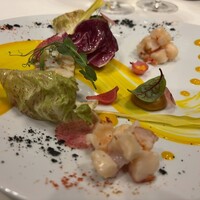 ソンブルイユ TOKYO - ②前菜：オマール海老コンポテオーベルジーヌのテリーヌ　アプリコ