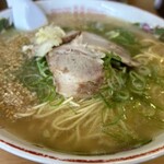 江ちゃんラーメン - 手前から