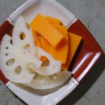 バターナッツカボチャと蓮根のピクルス