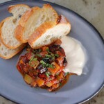 夏野菜の冷製カポナータとサワークリーム