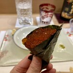 うを徳 - いくら手巻き様　重っズシっときた（笑）花束みたい♡