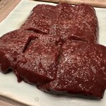 焼肉牛宮城 別邸 - レバー　1,100円　よく焼いて美味しい！素晴らしい品質