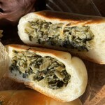 石窯パン工房 エスポワール - 石窯野沢菜おやき¥251 具がぎっしりうまい