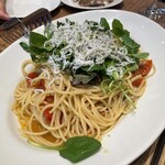 ル バー ラ ヴァン サンカンドゥ アザブ トウキョウ 横浜ベイクォーター店 - 