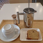 トーコーキッチン - 粒あんバターケーキ