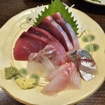 金町製麺 - 刺身盛り合わせ