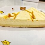 高見澤ラクティライフ事業部直売所 - チーズ屋さんのチーズケーキ