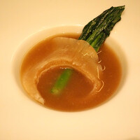 赤坂 桃の木 - 気仙沼産大フカヒレの姿煮