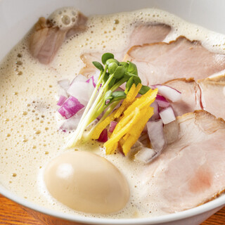 ラーメンと鶏鉄板 チキンマン_2
