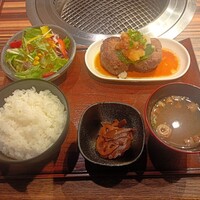 近江牛専門店 万葉 まえだ亭 - 