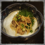 十八番 - 珍しい、お通しのレバー。