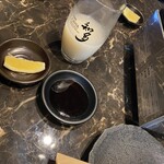和牛焼肉TOKIYA - タレとタン塩用レモン
