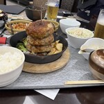 惣助 - 飛騨牛ハンバーグ180g3段