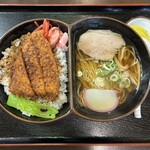あたご食堂 - 料理写真:「ふたご丼 ラーメン&カツ重」（850円）