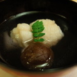 赤坂 詠月 - ②お椀（アイナメの吉野煮） 2014.4.1X