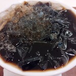 小南門 - 仙草ゼリー 約300円(税込)