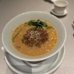 中国飯店 富麗華 - 担々麺