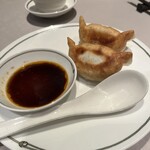 中国飯店 富麗華 - 餃子　焼き面