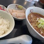 喜多方ラーメン 坂内 四日市店 - 