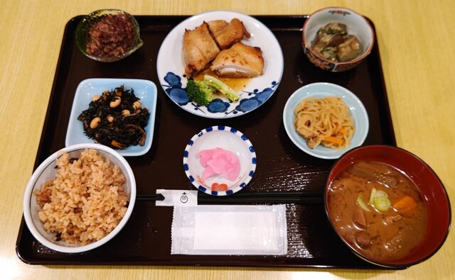 お食事茶屋 ふろむ亭 - 鶴岡（食堂）の写真