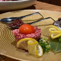 北新地 焼肉 菊地 - たんユッケ