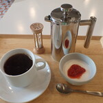 トーコーキッチン - 月曜日のお菓子 + コーヒー