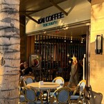 KAI COFFEE - お店の入り口