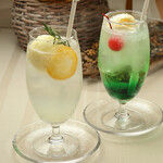 マリーエンケーファ - いろんなクリームソーダもお楽しみいただけます