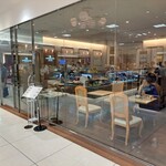 ジャン=ポール・エヴァン - お店の入り口。