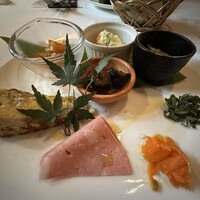 横浜 反町 ダホーリー - 