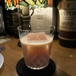 NEO SHOT BAR　深海の洞窟 - 卵とミルクのカクテル