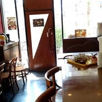 ダイニングバーポモドーロ - 店内