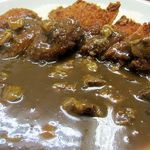 カレー　や - 牛すじチキンカツカレー