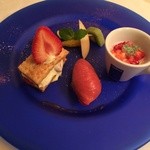 リストランテ・マッサ - 苺づくしのﾄﾞﾙﾁｪ