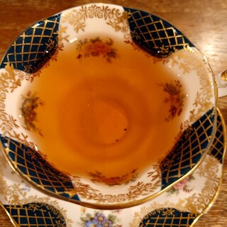 ティー スタンド ゲン_1