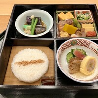 清和荘 - 松花堂弁当 鶴 5,500円＋サービス料15%