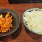 超多加水純手打ち麺 仁しむら - キムチにめし