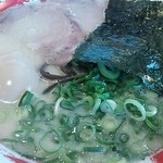 熟成豚骨ラーメン 豚骨麺屋一番軒 総本家 - 