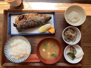 Meshi Sakai